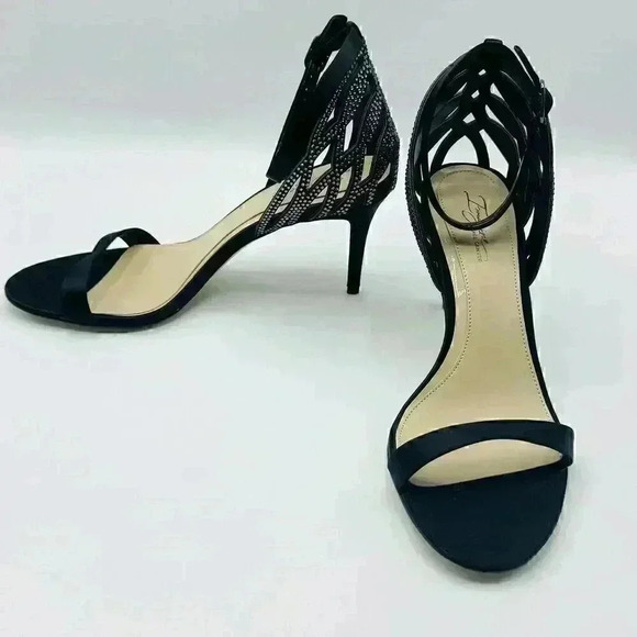 Imagine by Vince Camuto IM-Pharra Pumps - Picture 7 of 11